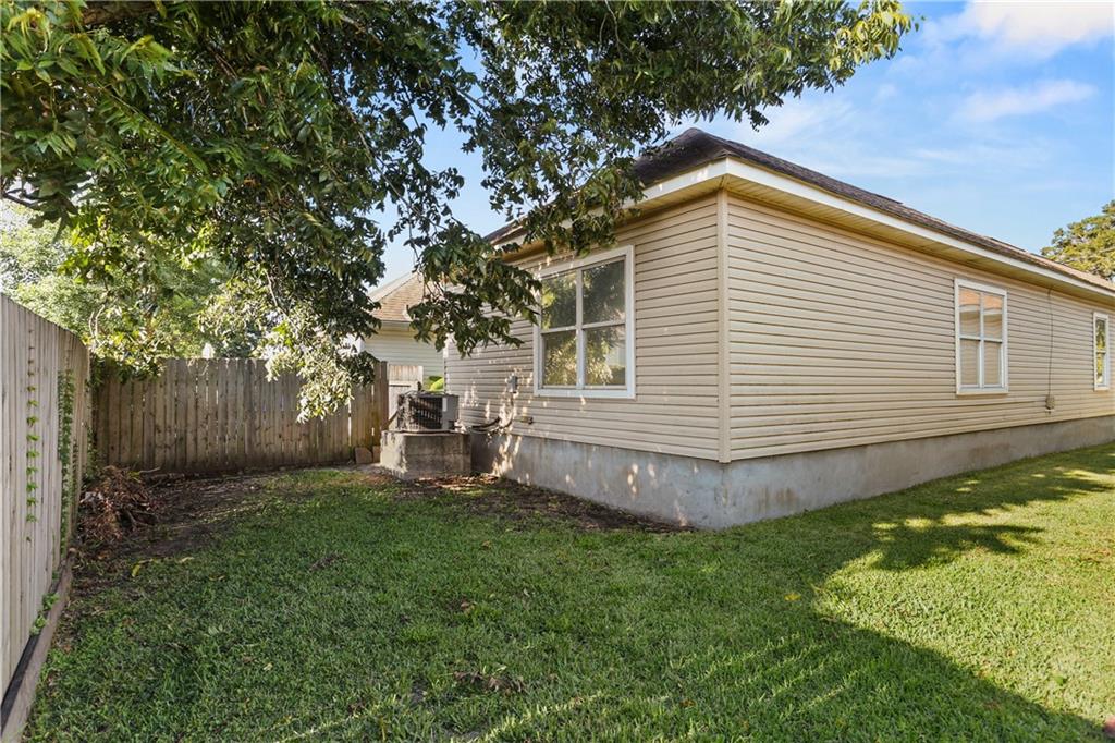 704 Richard Street Gretna, LA 70053 - Photo 12 of 12