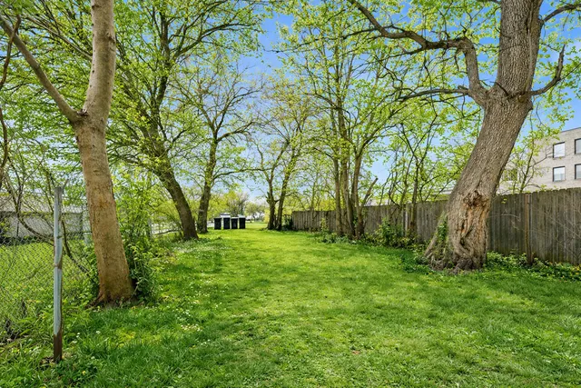 $339,000 | 5632 South Wabash Avenue, Chicago, IL 60637