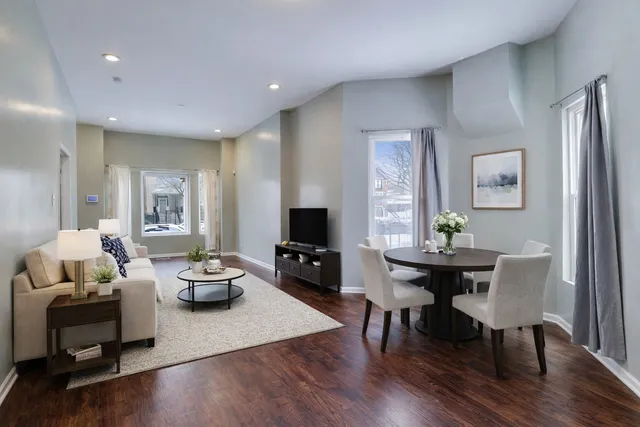 $339,000 | 5632 South Wabash Avenue, Chicago, IL 60637