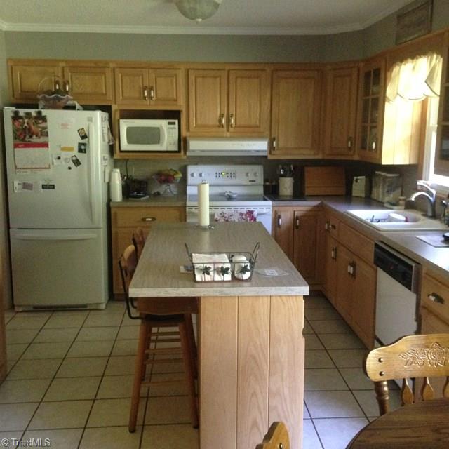 177 Boone Gap Road Boomer, NC 28606 - Photo 15 of 26 Kitchen