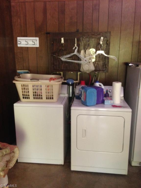 177 Boone Gap Road Boomer, NC 28606 - Photo 26 of 26 Washer Dryer