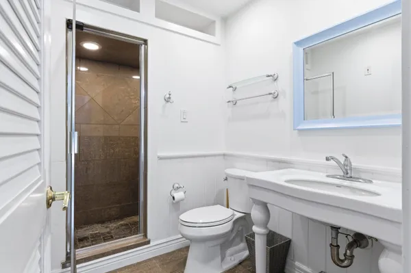 $3,750 | 4268 Maurice Drive, Unit GUEST HOUSE, Delray Beach, FL 33445