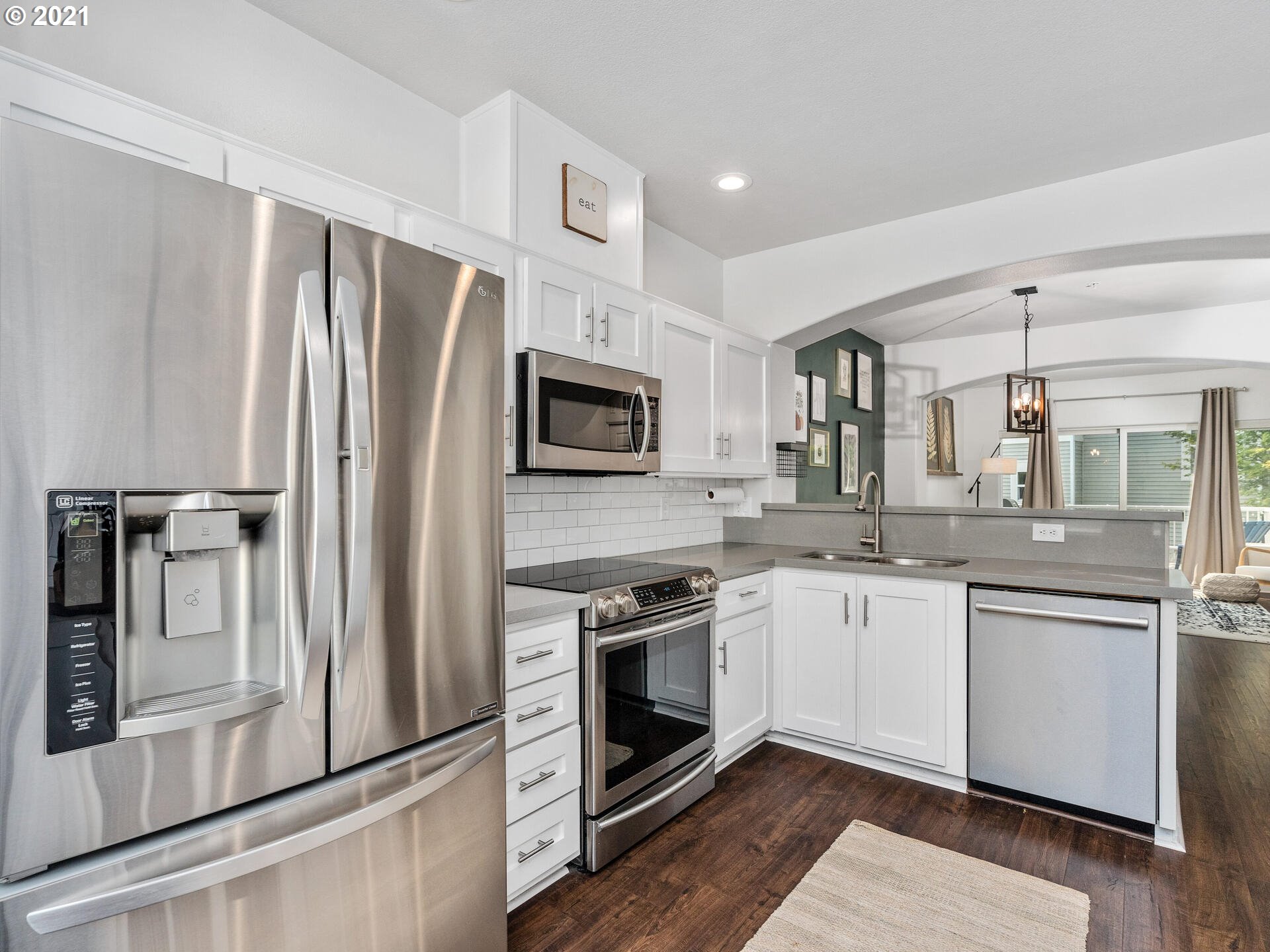 14180 Southwest Barrows Road Tigard, OR 97223 - Photo 16 of 32 Gallery Image 16