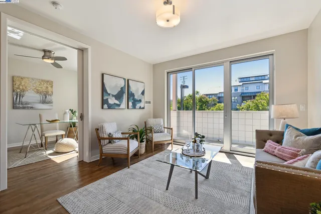 $579,000 | 340 29th Avenue, Unit 204, Oakland, CA 94601