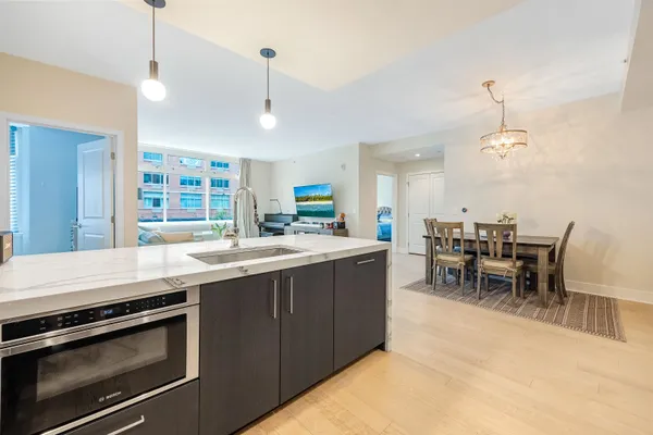 $1,365,000 | 1400 Hudson Street, Unit 209, Hoboken, NJ 07030