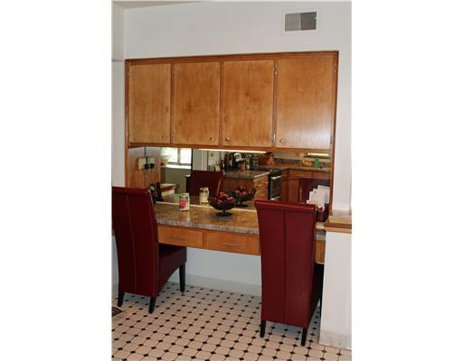 1703 Longview Drive Springfield, OH 45504 - Photo 9 of 22 Gallery Image 9