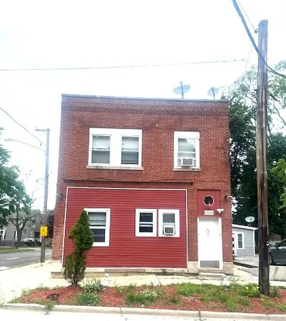 $459,900 | 2526 Broadway Street, Blue Island, IL 60406