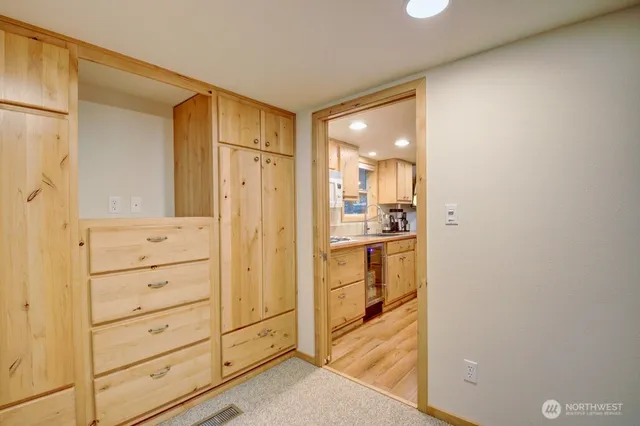 a view of walk in closet