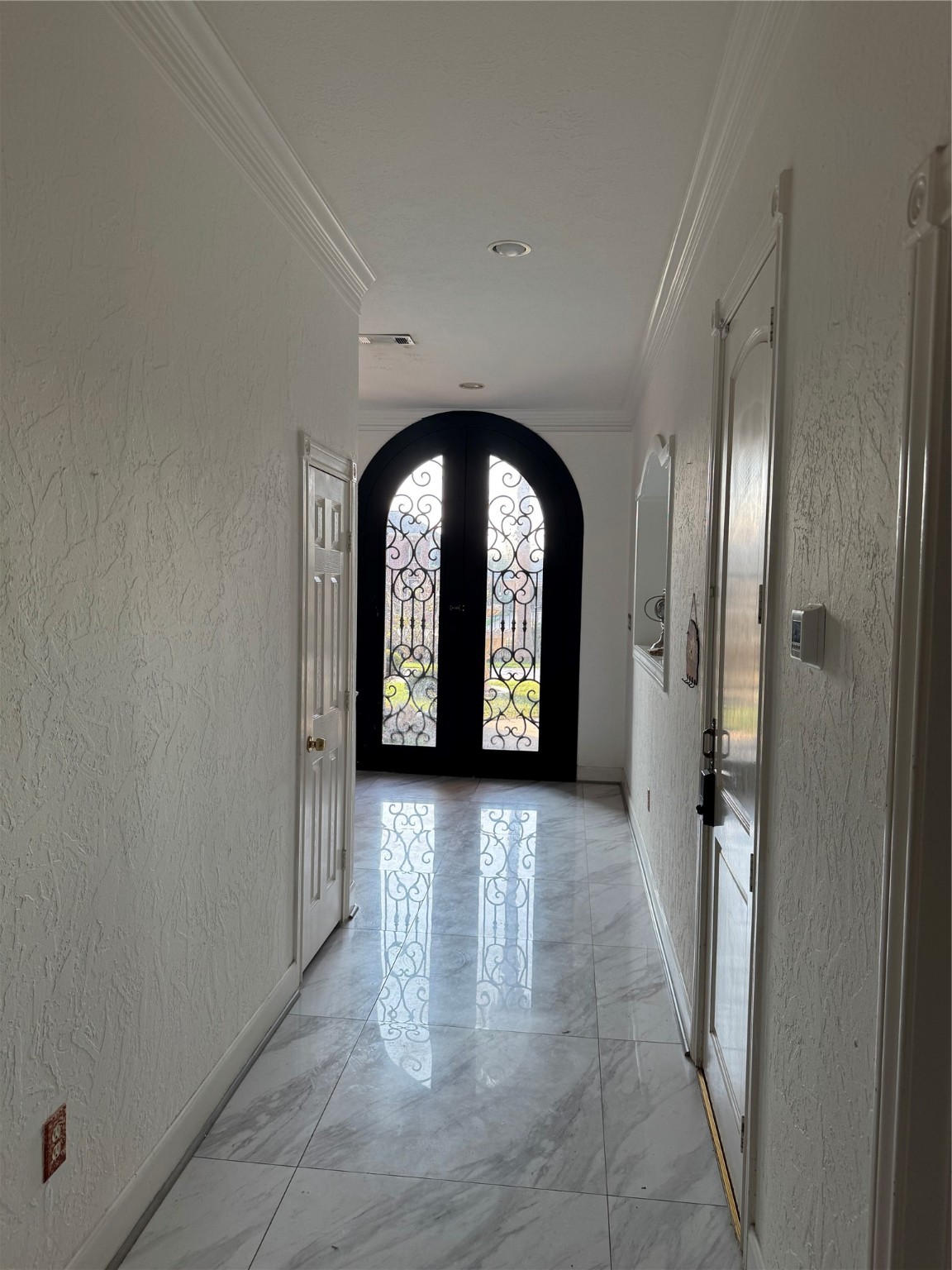 Undisclosed Address Arcola, TX 77583 - Photo 5 of 19 a view of entryway with hall