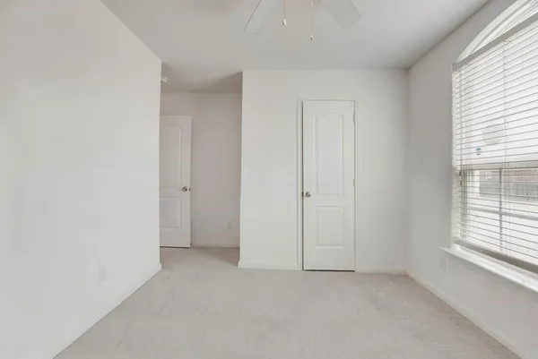 $2,095 | 1904 Fairbanks Drive, Princeton, TX 75407