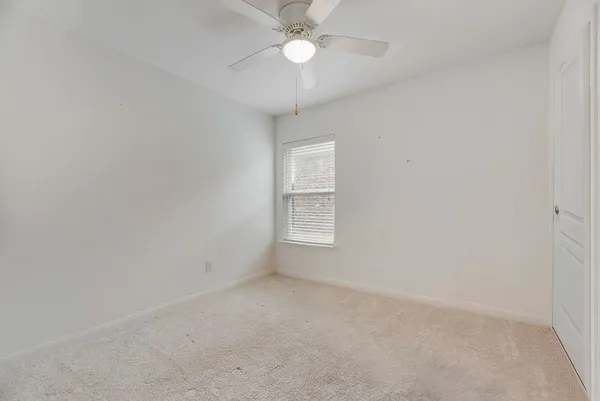 $2,095 | 1904 Fairbanks Drive, Princeton, TX 75407