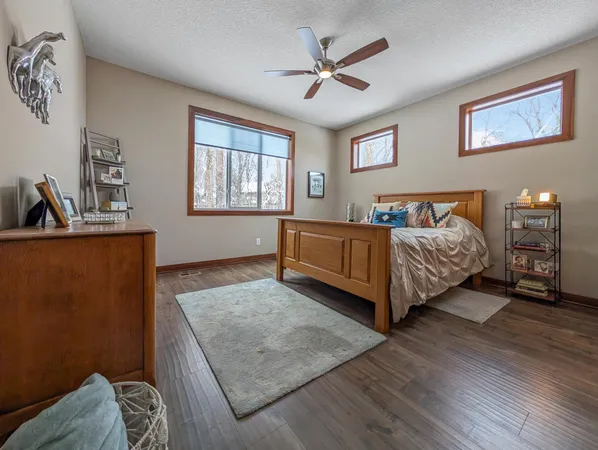 $350,000 | 6230 Boulder Ridge Drive, Rockford, MN 55373