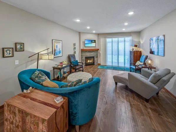 $350,000 | 6230 Boulder Ridge Drive, Rockford, MN 55373