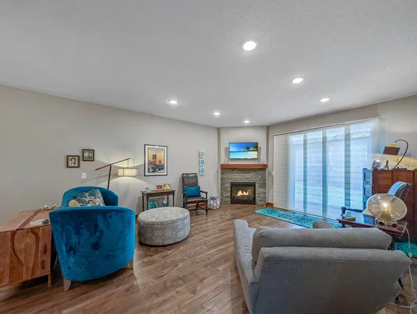 $350,000 | 6230 Boulder Ridge Drive, Rockford, MN 55373