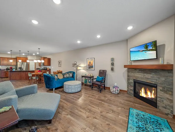 $350,000 | 6230 Boulder Ridge Drive, Rockford, MN 55373