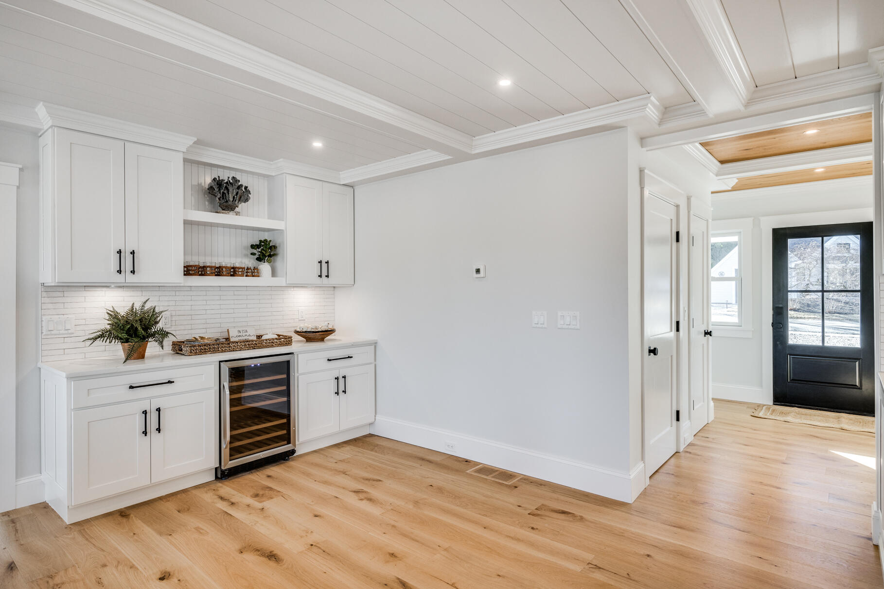 38 Summersea Road Mashpee, MA 02649 - Photo 12 of 64 a kitchen with stainless steel appliances granite countertop a stove and a refrigerator