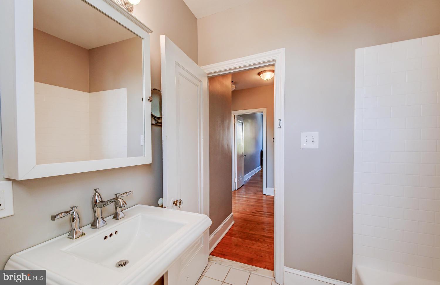 3626 Ednor Road Baltimore, MD 21218 - Photo 22 of 24
