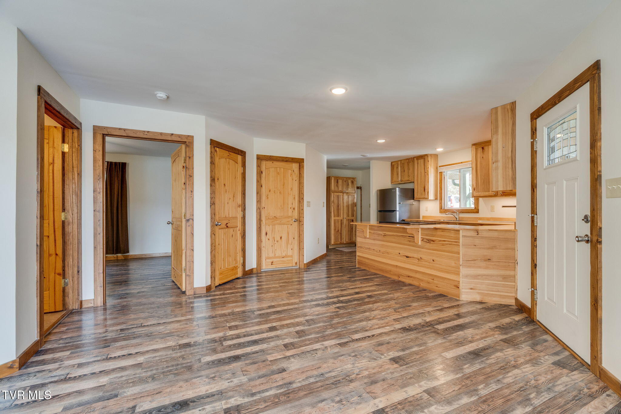 1065 Piercetown Road Butler, TN 37640 - Photo 12 of 28 005