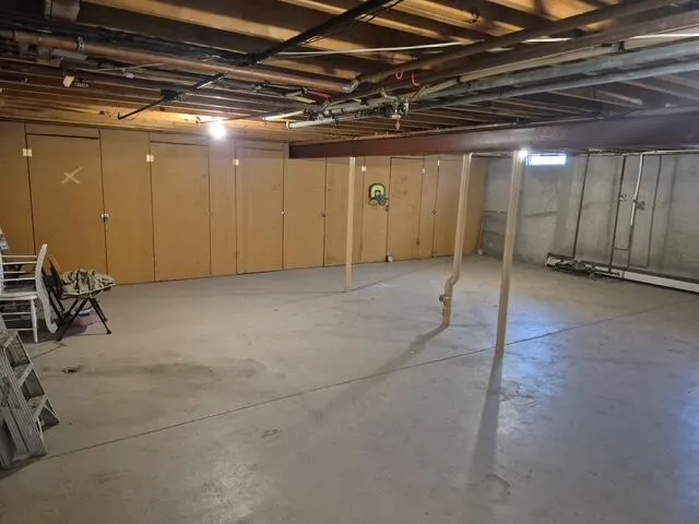 $149,000 | 647 Blue Ash Drive Southeast, Unit 118, Kentwood, MI 49548