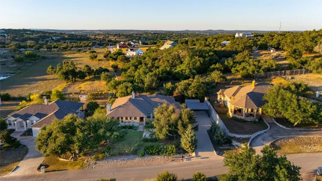 $850,000 | 201 Greenridge Lane, Dripping Springs, TX 78620