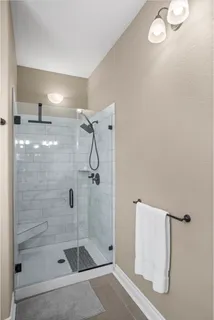 $850,000 | 201 Greenridge Lane, Dripping Springs, TX 78620