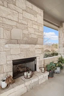 $850,000 | 201 Greenridge Lane, Dripping Springs, TX 78620