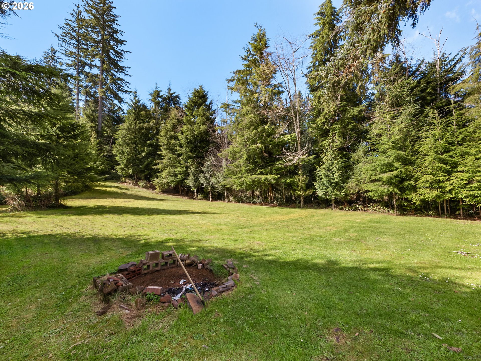 44176 Highway 30 Astoria, OR 97103 - Photo 30 of 32 a view of a field with an trees