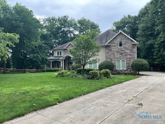 7943 Chestnut Ridge Maumee, OH 43537 - Photo 3 of 50 Gallery Image 3