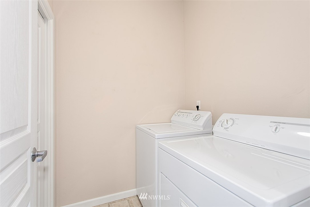 134 Maple Street Fircrest, WA 98466 - Photo 15 of 22