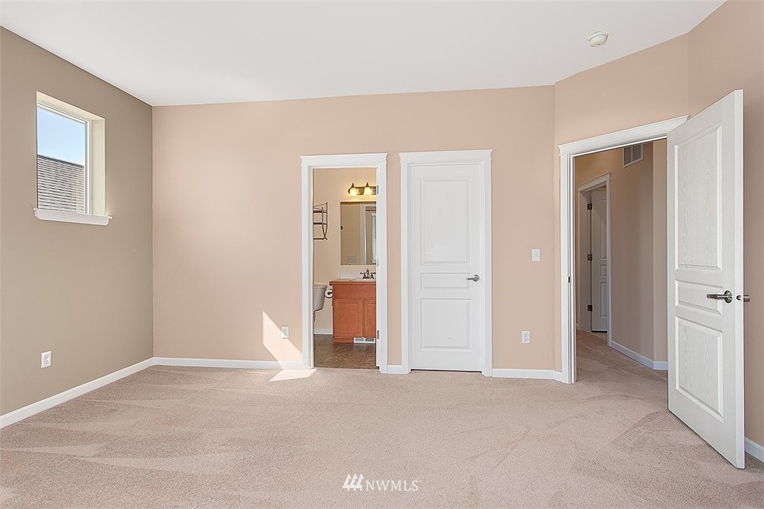 134 Maple Street Fircrest, WA 98466 - Photo 10 of 22