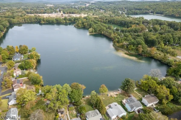 $699,900 | 43 Kenvil Avenue, Succasunna, NJ 07876