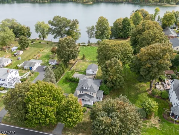 $699,900 | 43 Kenvil Avenue, Succasunna, NJ 07876