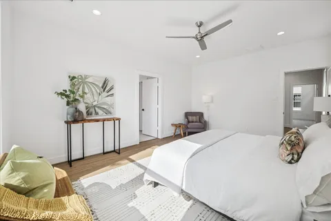 $384,700 | 7710 Sky Dweller Drive, Houston, TX 77055