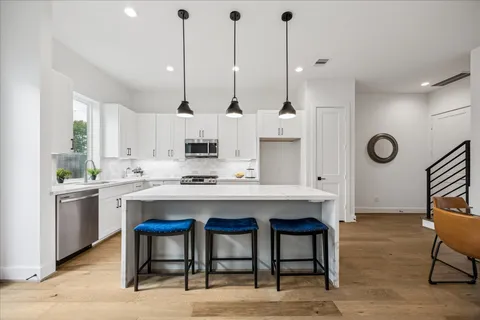 $384,700 | 7710 Sky Dweller Drive, Houston, TX 77055