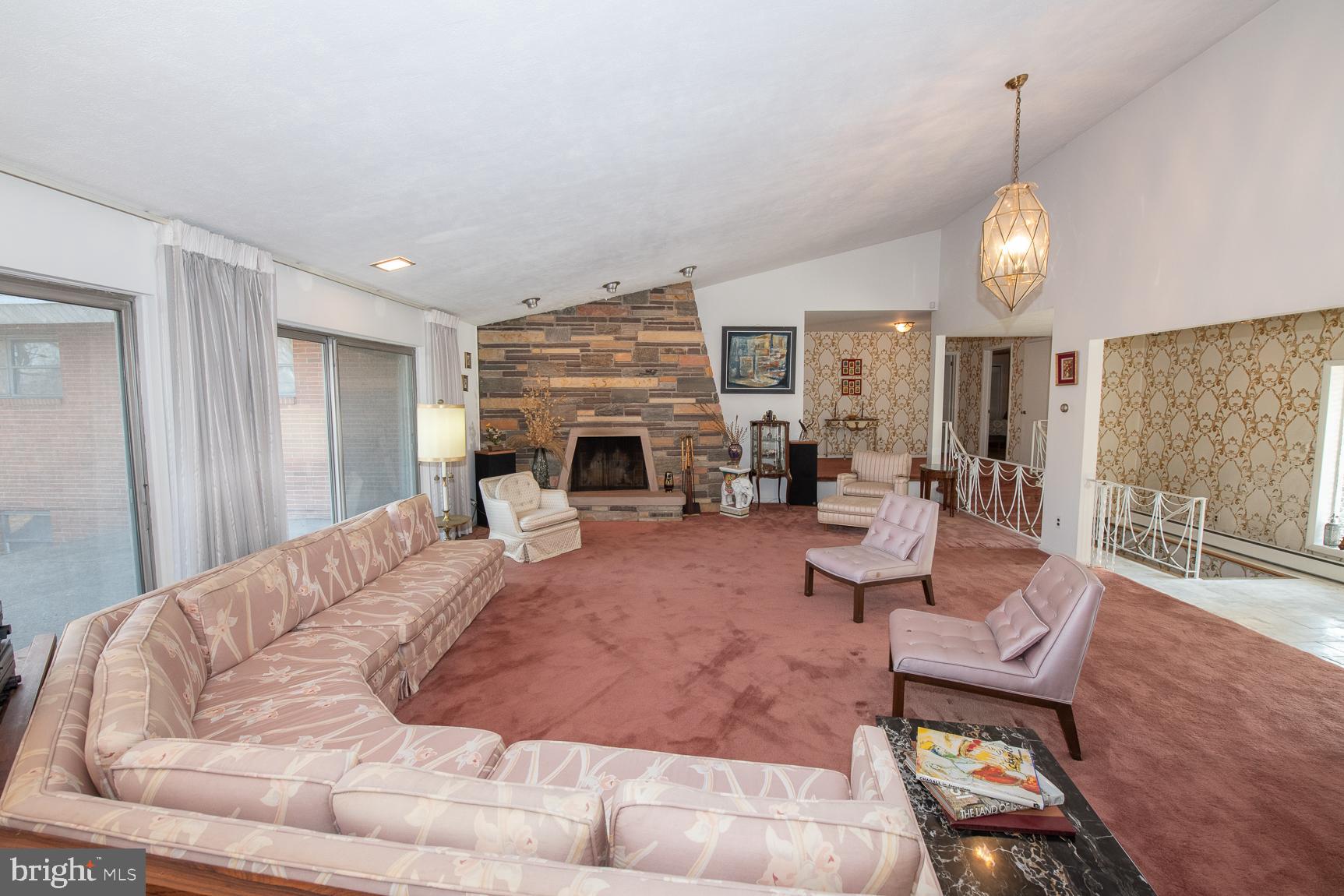 2432 Ashbourne Road Wyncote, PA 19095 - Photo 4 of 35 Gallery Image 4