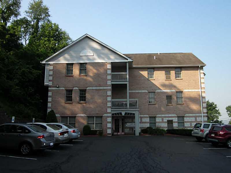 2445 Old Greentree Road, Unit 1B Carnegie, PA 15106 - Photo 1 of 15 Exterior Front.