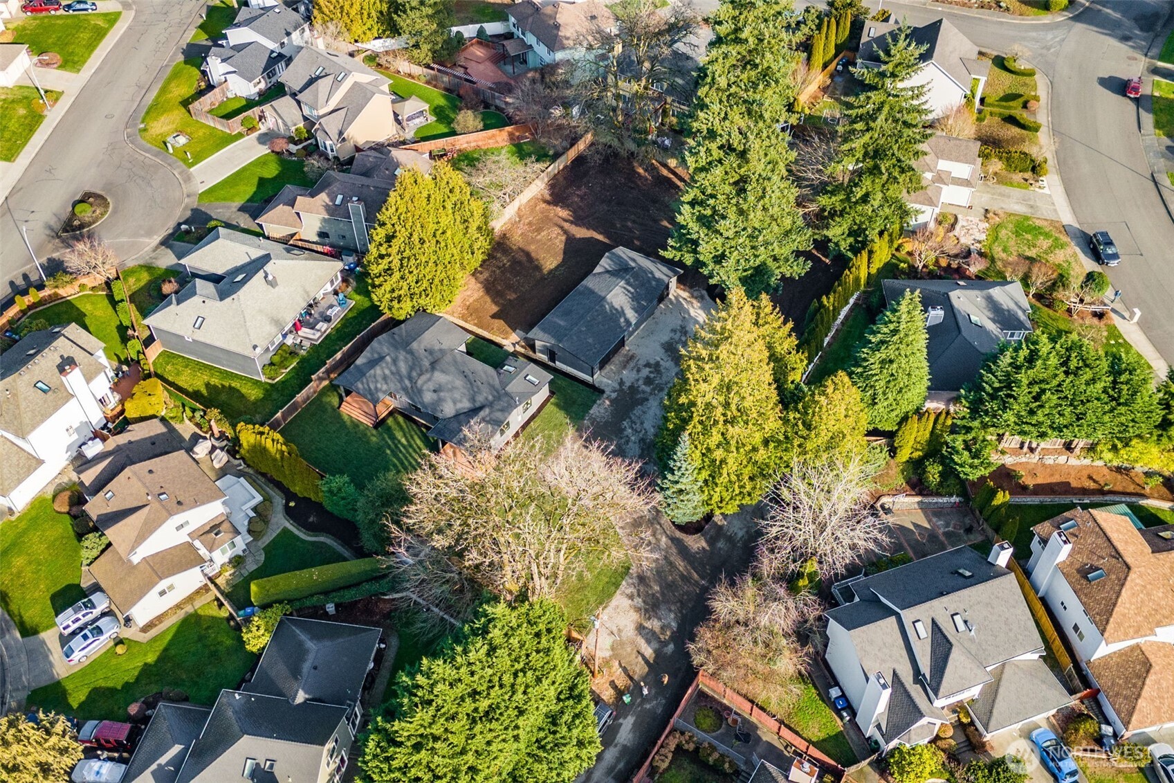 4922 Northeast 20th Place Renton, WA 98059 - Photo 34 of 38
