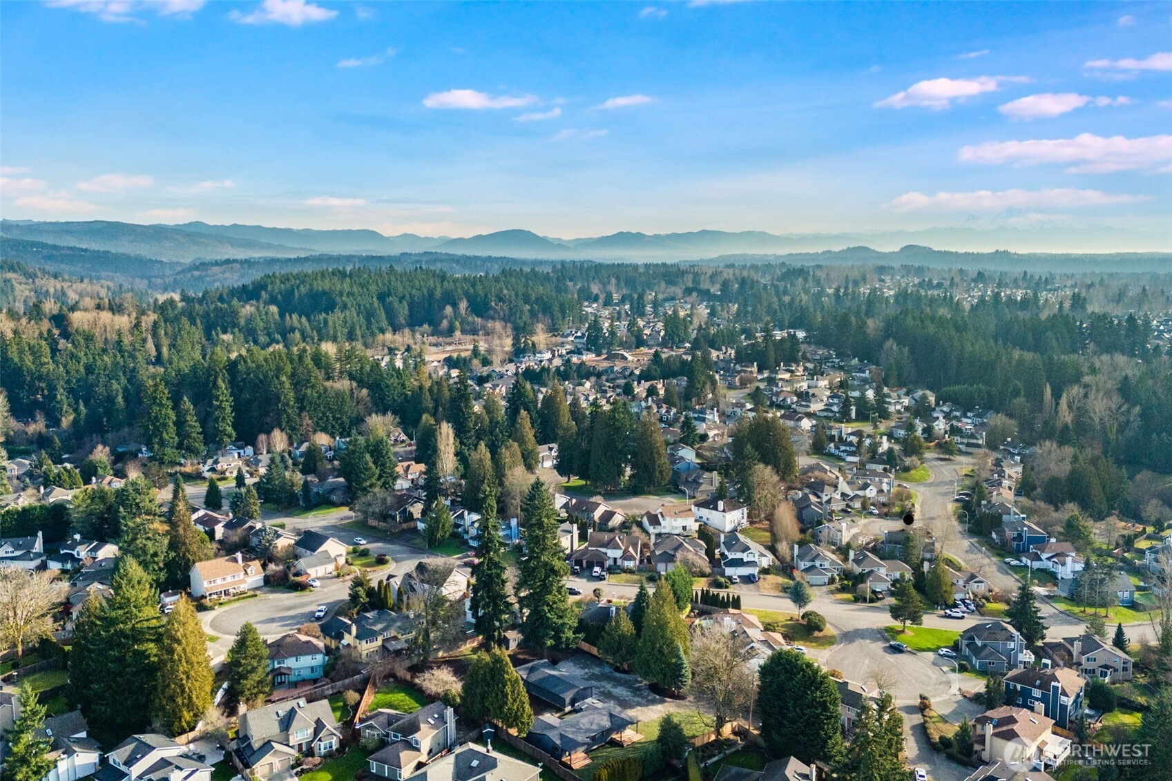 4922 Northeast 20th Place Renton, WA 98059 - Photo 36 of 38 a view of a city