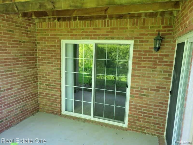 3562 Tremonte Circle, Unit 127 Rochester, MI 48306 - Photo 5 of 28
