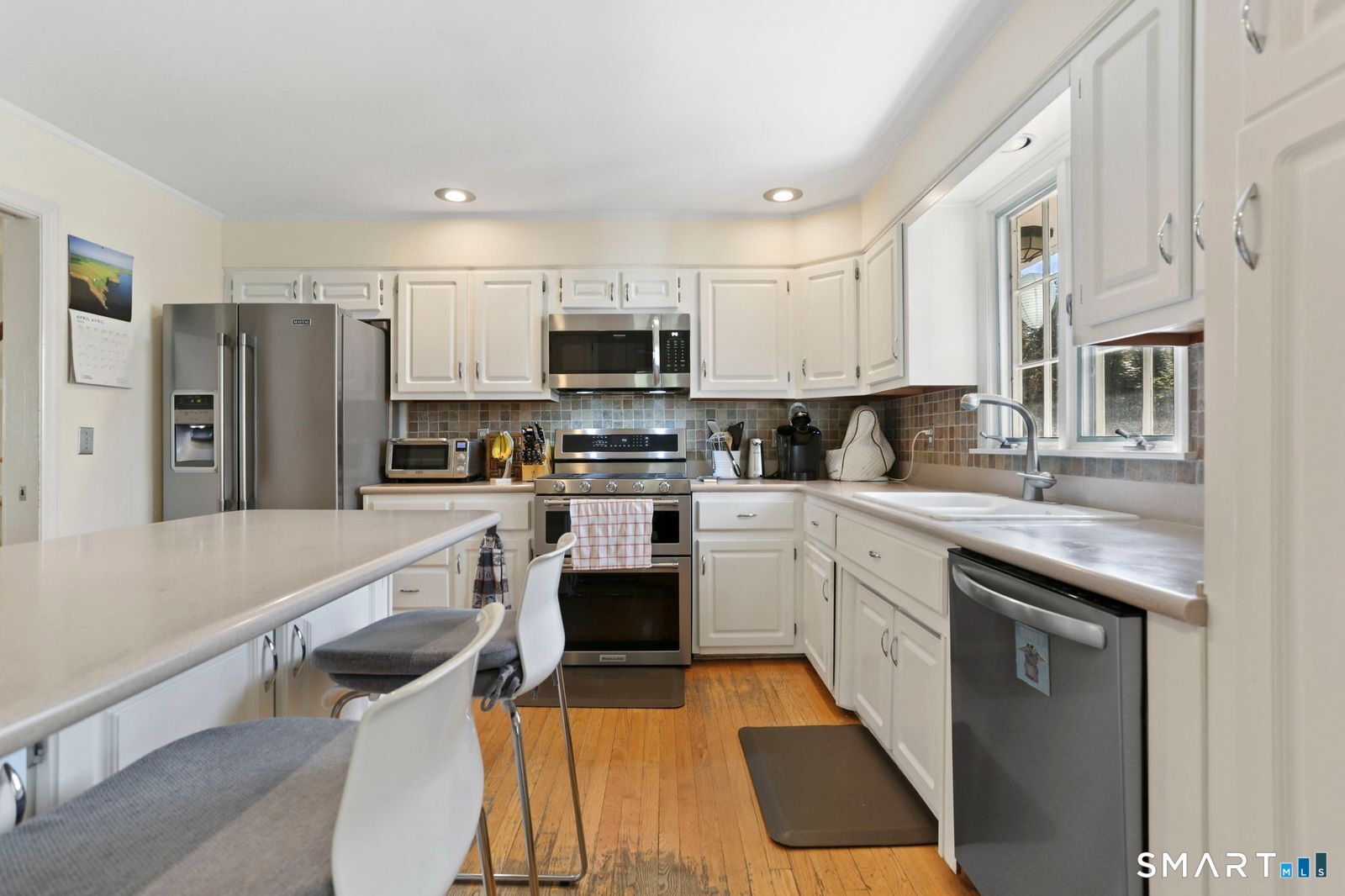 141 Cavalry Road Wilton, CT 06897 - Photo 16 of 40