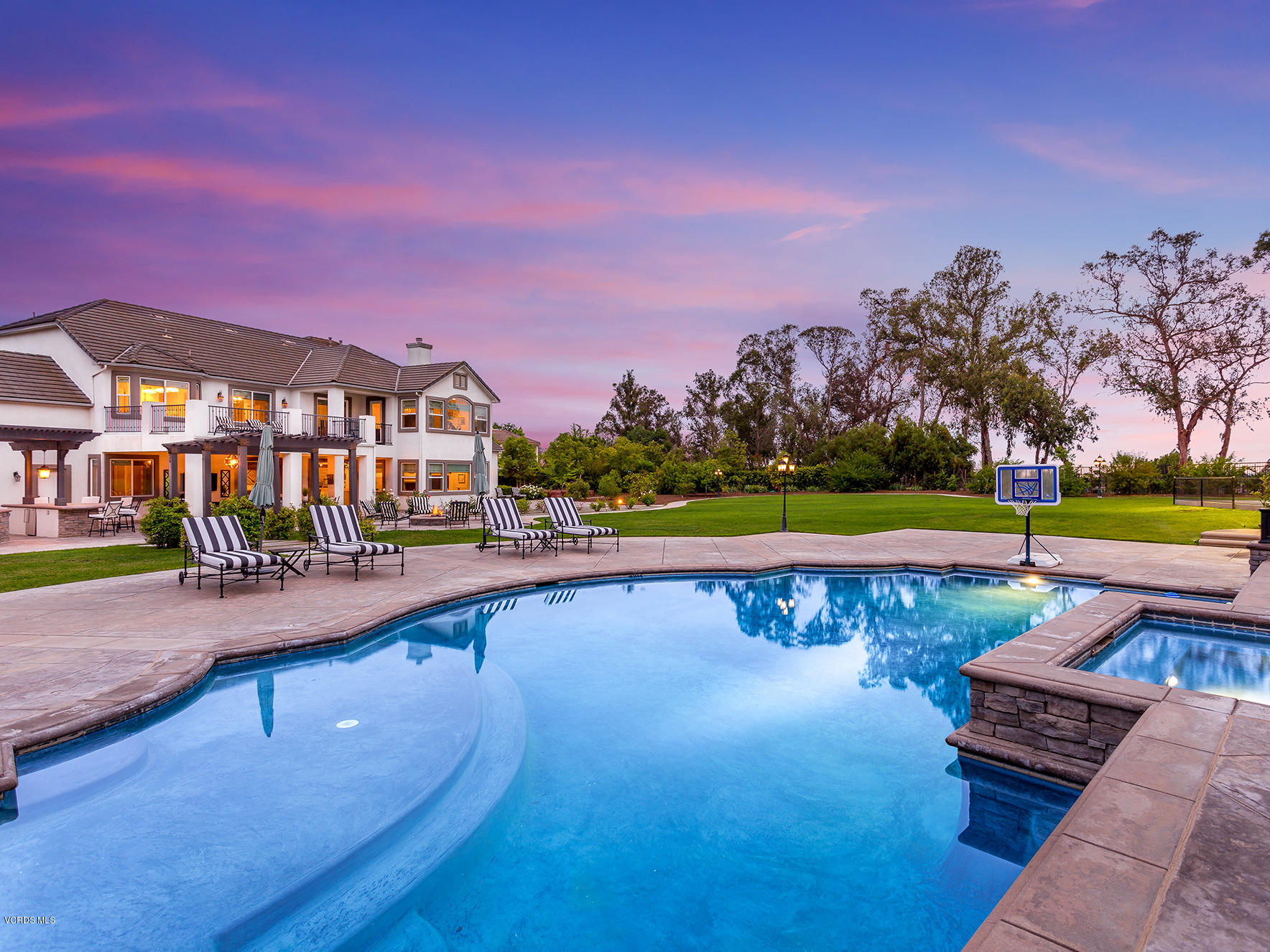 5421 Castillo De Rosas Camarillo, CA 93012 - Photo 43 of 47 43