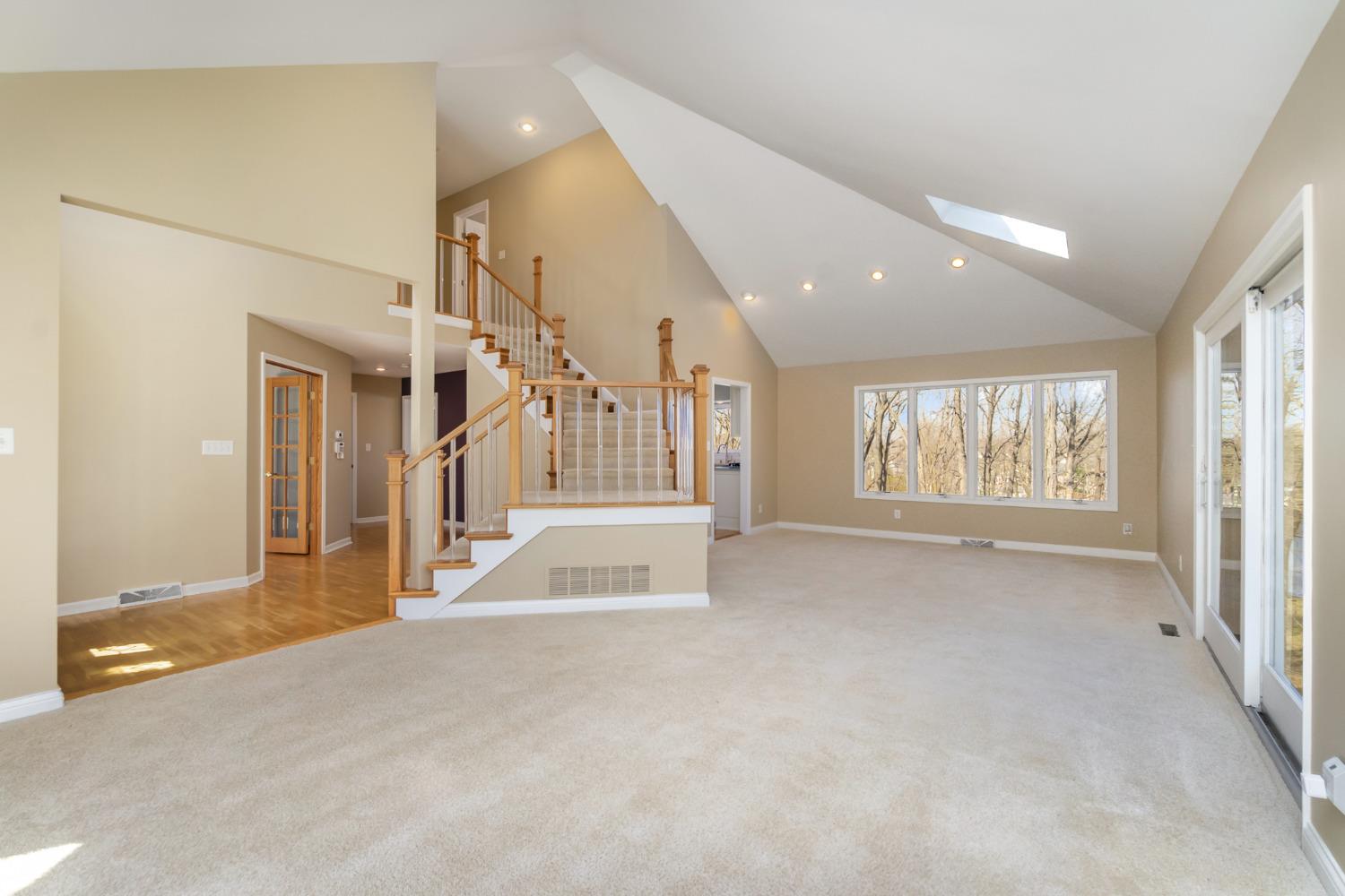 473 Roxbury Road Valparaiso, IN 46385 - Photo 17 of 51 1500x1000