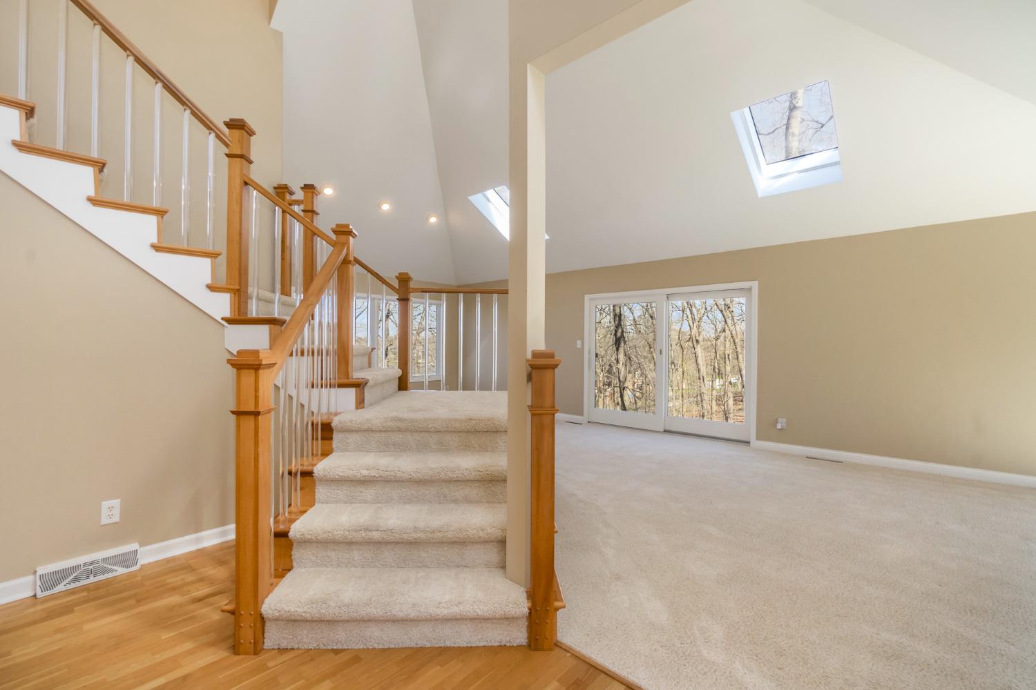 473 Roxbury Road Valparaiso, IN 46385 - Photo 18 of 51 1500x1000