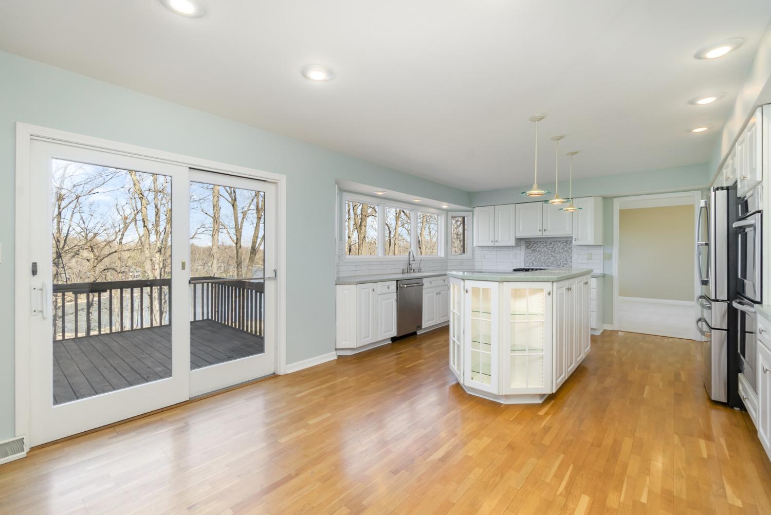 473 Roxbury Road Valparaiso, IN 46385 - Photo 24 of 51 1500x1002