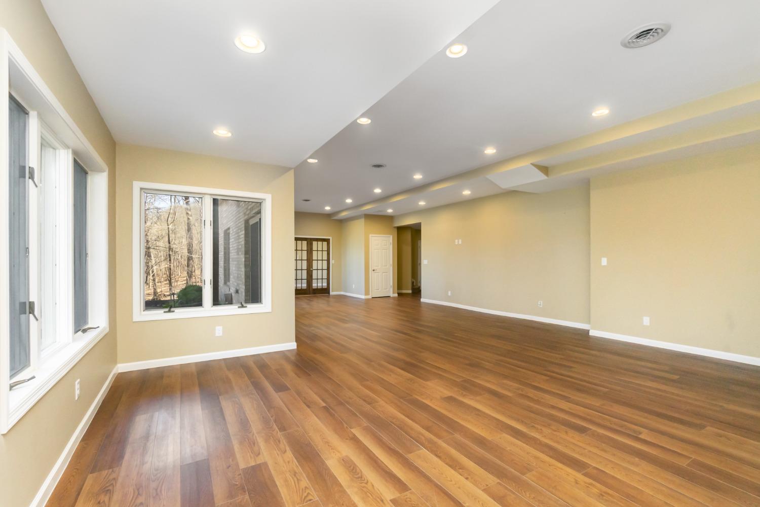 473 Roxbury Road Valparaiso, IN 46385 - Photo 40 of 51 1500x1000