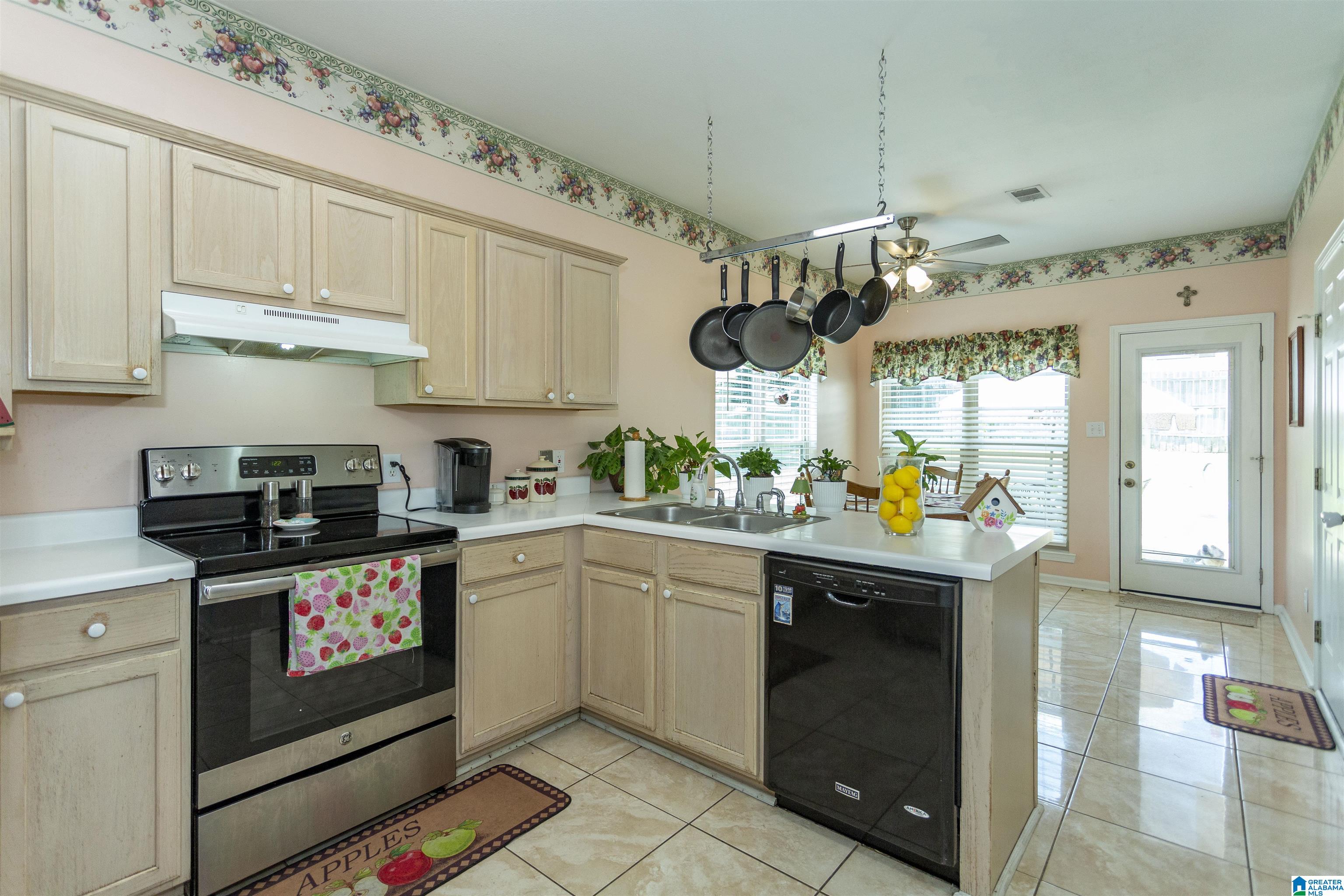 105 Stone Road Pelham, AL 35124 - Photo 23 of 50