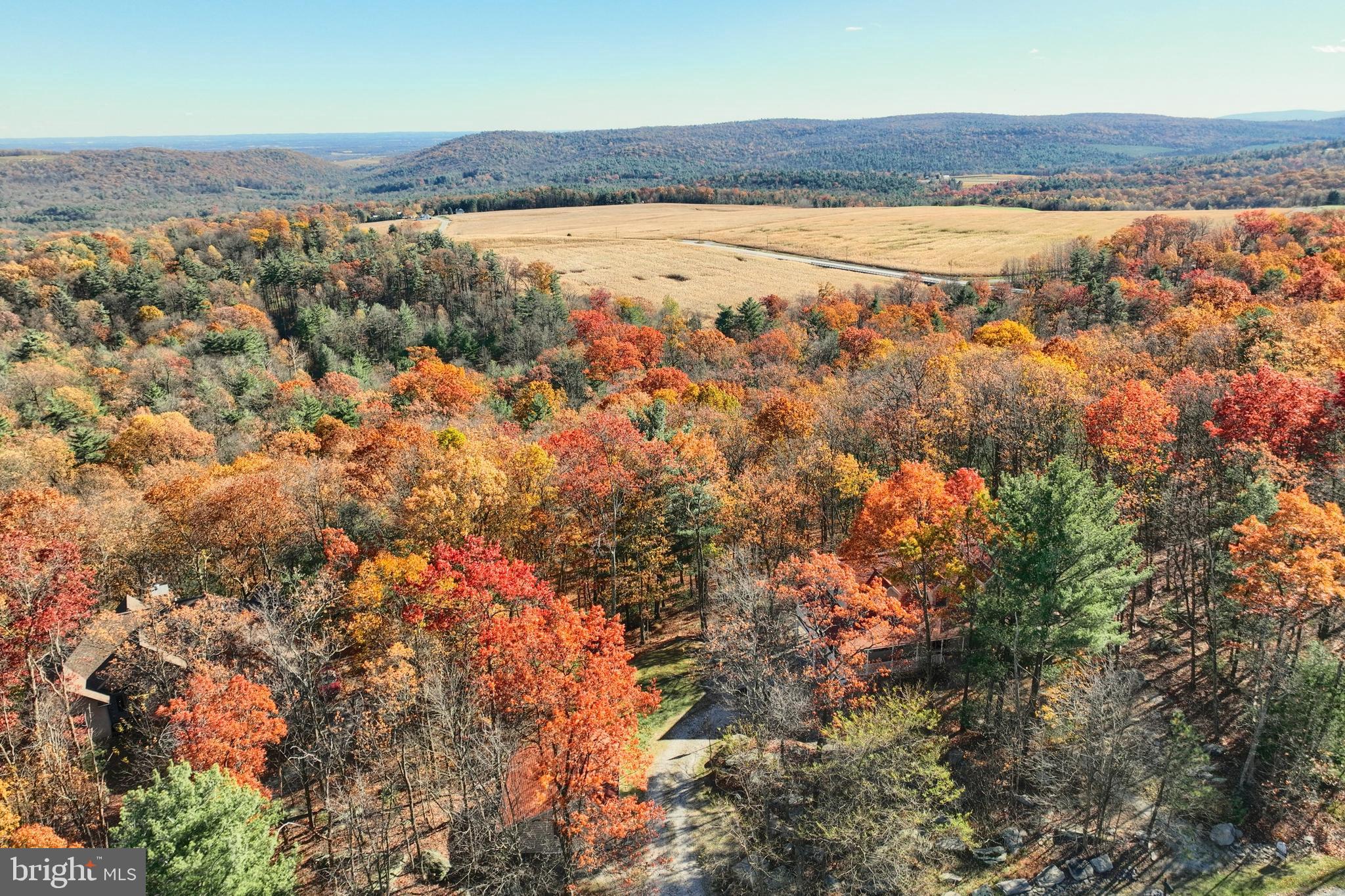65 Scarlet Way Biglerville, PA 17307 - Photo 25 of 34 a view of an ocean and a mountain