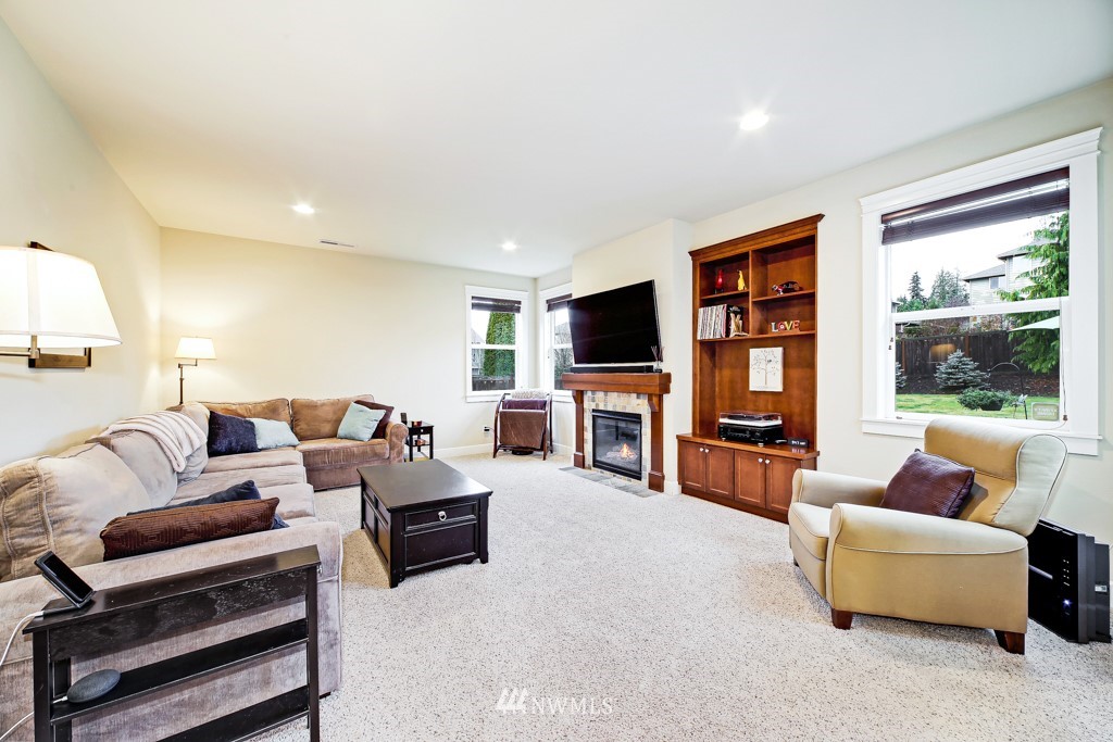 6216 Southeast 2nd Street Renton, WA 98059 - Photo 11 of 34