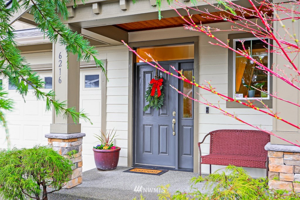 6216 Southeast 2nd Street Renton, WA 98059 - Photo 3 of 34
