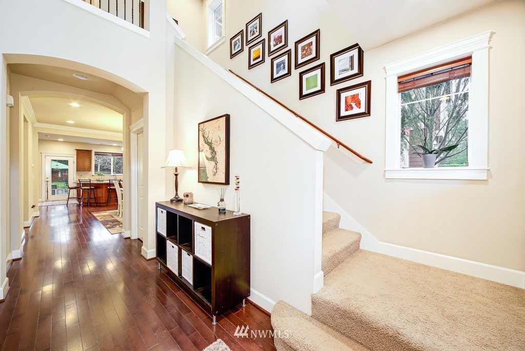 6216 Southeast 2nd Street Renton, WA 98059 - Photo 4 of 34